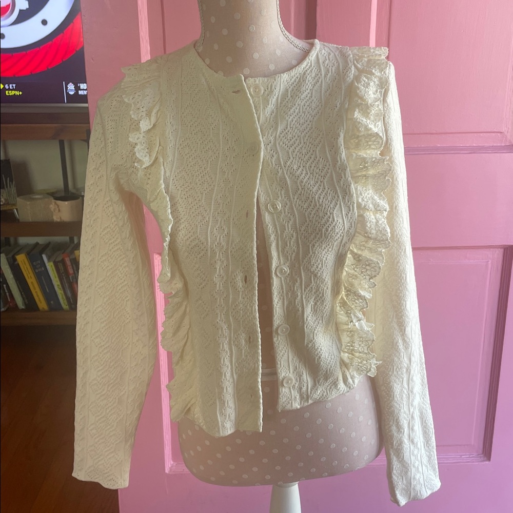 HM White Lace Ruffle Top Button Up size M NWT